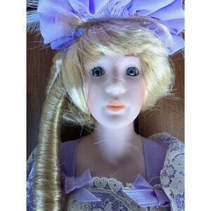 Victorian Collector Series Porcelain Doll w/ Box 15” Victoria Vintage 1989